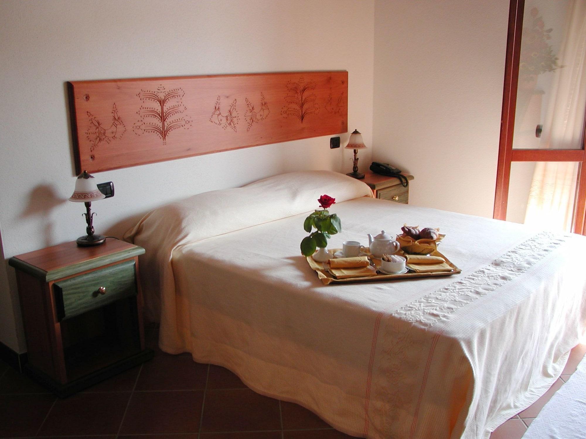 Hotel Amareclub Le Rose San Teodoro  Exteriér fotografie